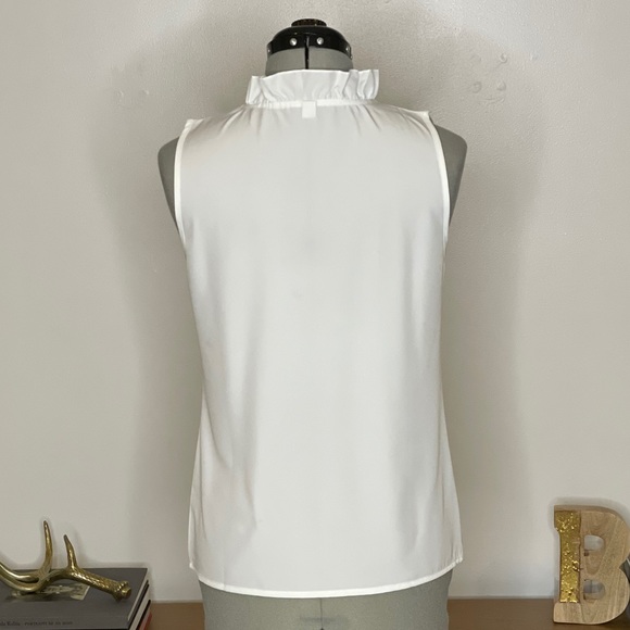 Ruffle shell top - Picture 7 of 7